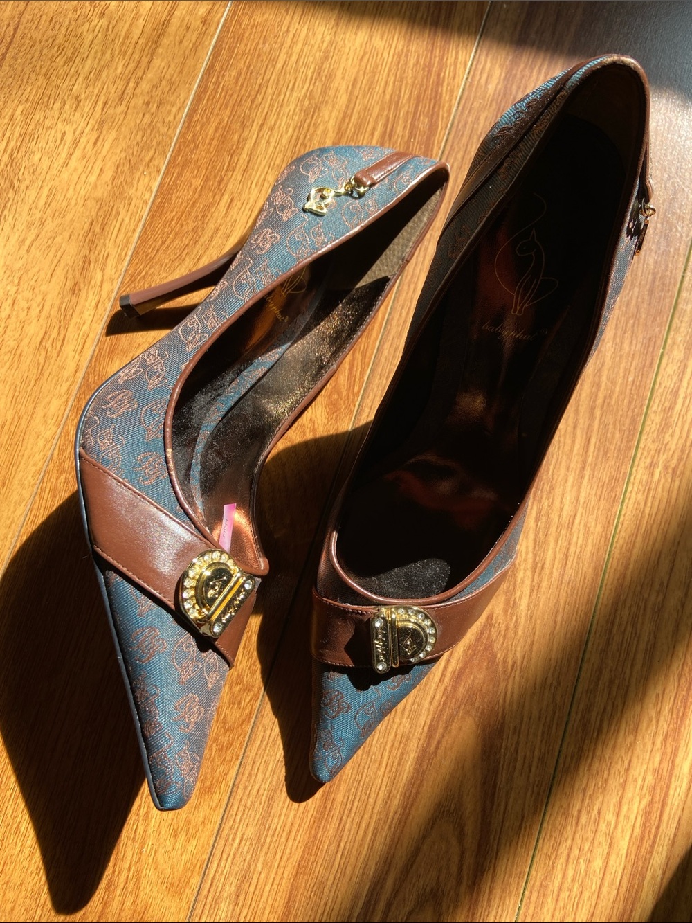 Baby Phat - Y2K Blue Patterned Pointed-Toe Heels with Brown Trim & Gold Accents